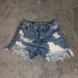 AMERICAN EAGLE ripped jean shorts